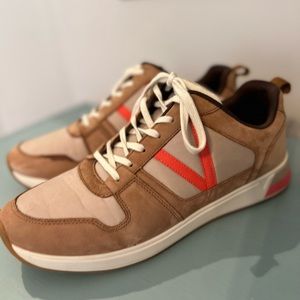 Vionic Rechelle Leather Sneakers 11